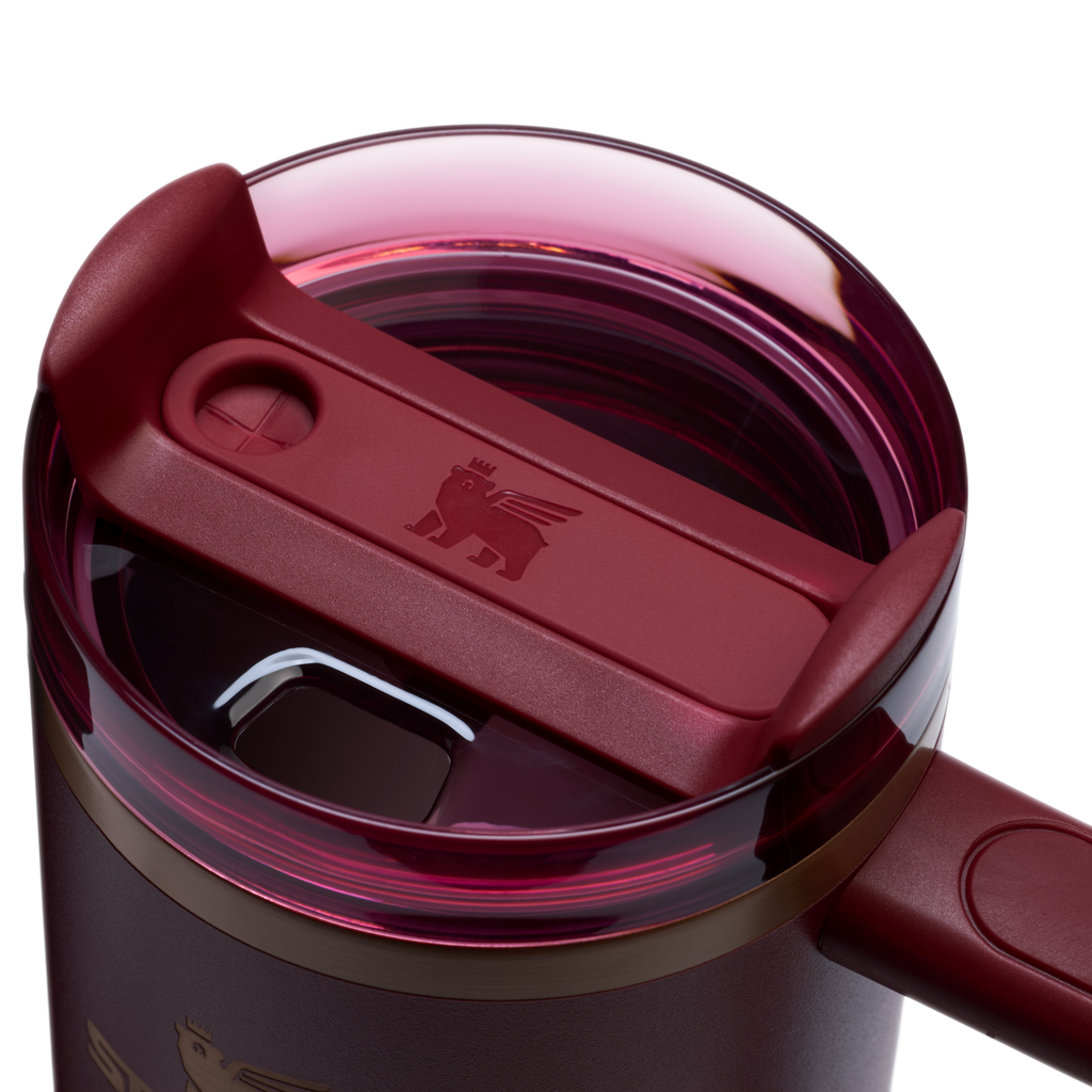 Splash-Resistant FlowState The Quencher H2.0 Flowstate Tumbler | Stanley Create D331C - FlowState 3-Position Lid Insulated Travel Mug Detail