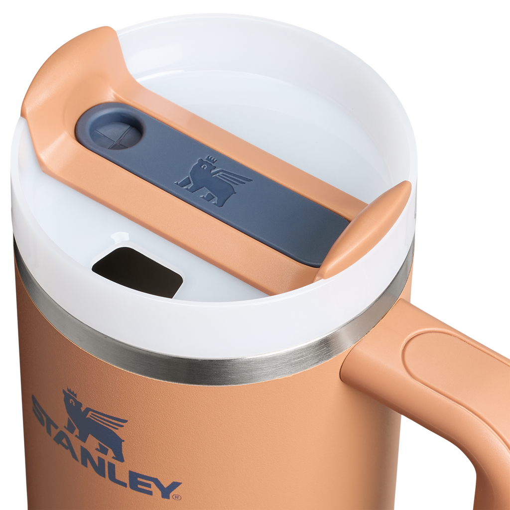 Splash-Resistant FlowState The Quencher H2.0 Flowstate Tumbler | Stanley Create D331C - FlowState 3-Position Lid Insulated Travel Mug Detail