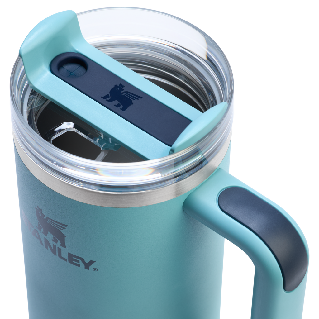 Splash-Resistant FlowState The Quencher H2.0 Flowstate Tumbler | Stanley Create D331C - FlowState 3-Position Lid Insulated Travel Mug Detail