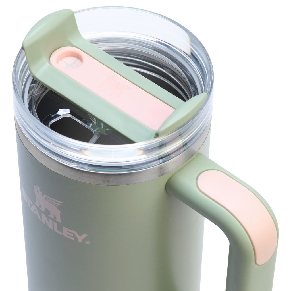 Splash-Resistant FlowState The Quencher H2.0 Flowstate Tumbler | Stanley Create D331C - FlowState 3-Position Lid Insulated Travel Mug Detail